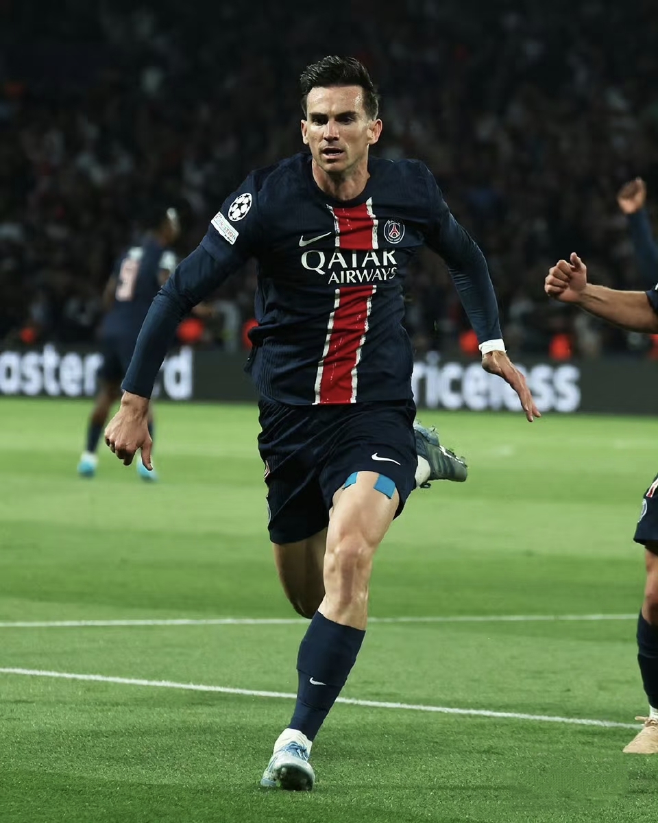 关于欧冠转会期再迎强敌,巴黎圣日耳曼伤情更新,主帅态度:气氛紧张,纪律约束更严格的信息 关于欧冠转会期再迎强敌,巴黎圣日耳曼伤情更新,主帅态度:气氛紧张,纪律约束更严格的信息