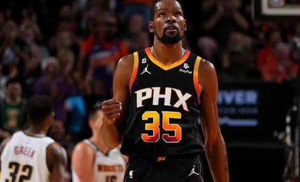 皇家马德里内部会议纪要流出：今晚遗憾出局；欧篮联使命明确；资深球员宣示担当的简单介绍