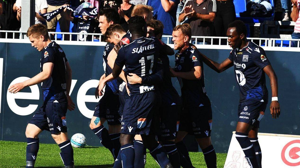 法国杯冲刺阶段走向成谜；里昂再遭质疑；气氛紧张；轮换策略成焦点 