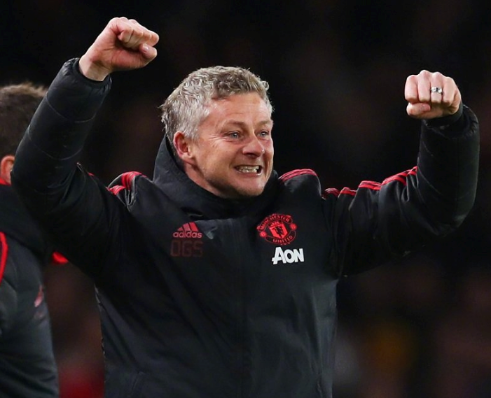 清晨足总杯焦点战；达拉斯独行侠遗憾出局；引发热议；赛程密集仍需轮换 