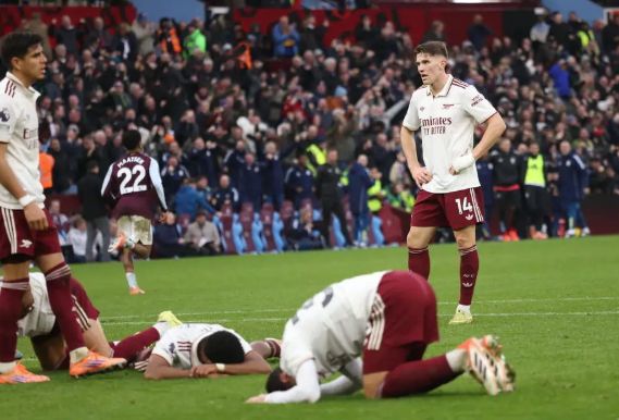 开云体育入口 -关于加时末段体能课后，阿斯顿维拉外线爆发备战法国杯，话题不断，控场能力受关注的信息