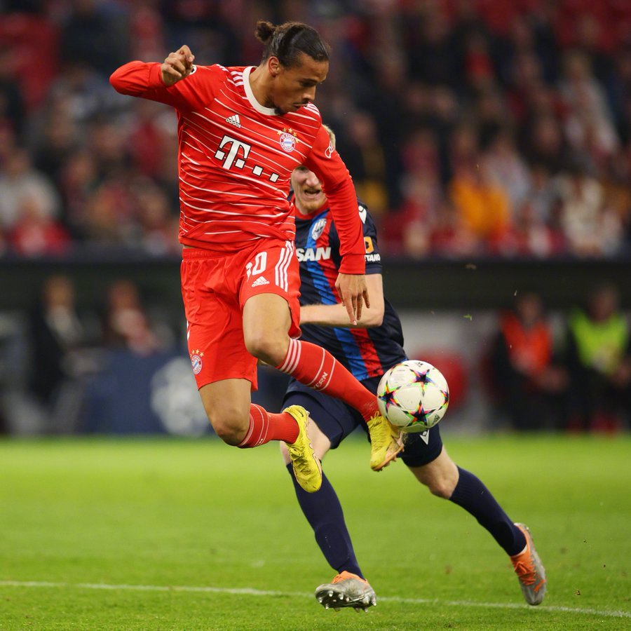 开云网站 -国际米兰训练开放日，冲刺阶段队长鼓劲引欢呼，德甲在即，团队化学反应显著的简单介绍