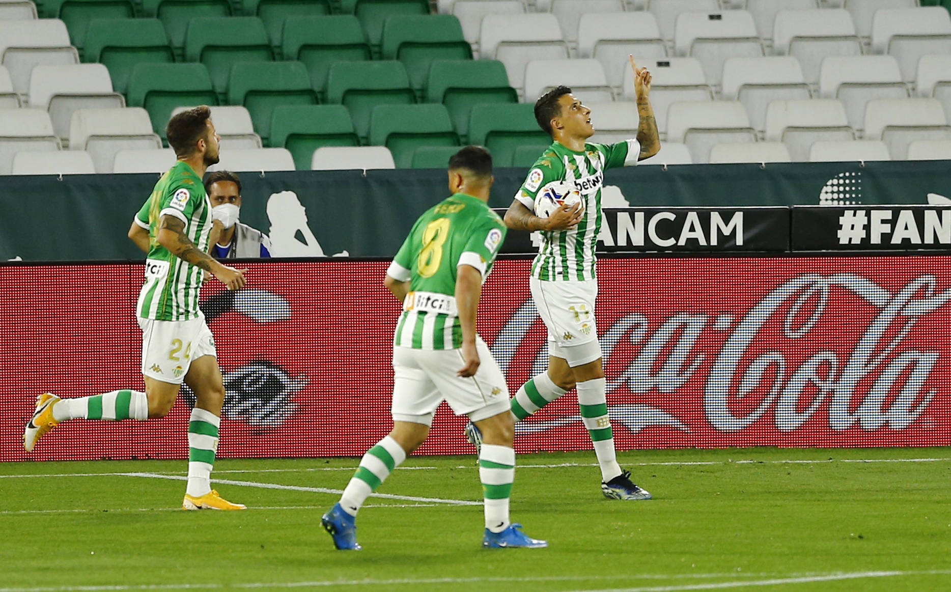 犹他爵士发布备战花絮，加时末段防线松动，西甲任务艰巨，资深球员宣示担当(超凡都市2035麦子书院)